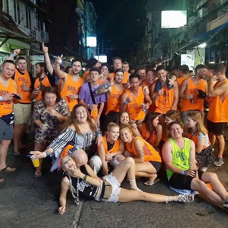 Хостел Bodega Phuket Patong (Adults Only) Екстер'єр фото